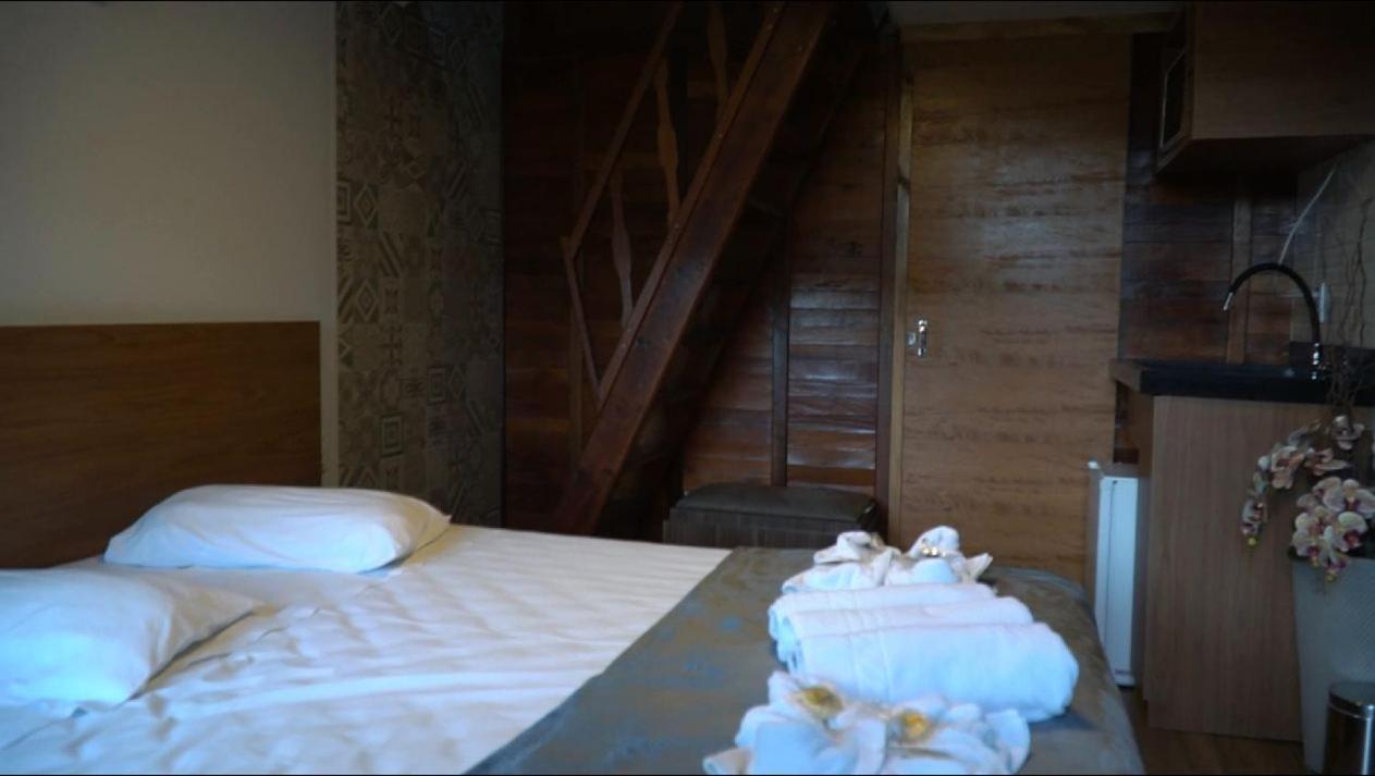 Cabana'S Hotel - Thermas Hot World Monte Siao Bagian luar foto