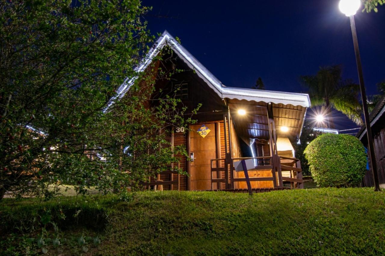 Cabana'S Hotel - Thermas Hot World Monte Siao Bagian luar foto